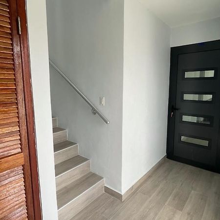 Whitehouse Boulevard, Close To Mambo Beach And City Centre Apartment วิลเลมสตัด ภายนอก รูปภาพ